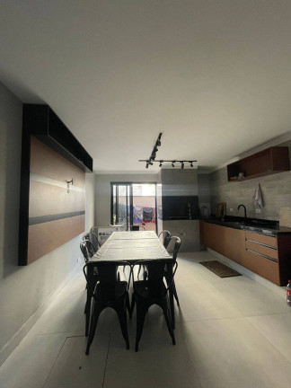 Imagem Casa com 2 Quartos à Venda, 250 m² em Centro - São Bernardo Do Campo Imagem Casa com 2 Quartos à Venda, 250 m² em Centro - São Bernardo Do Campo