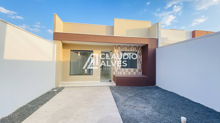 Imagem Casa com 4 Quartos à Venda, 160 m² em Campo Limpo - Feira De Santana