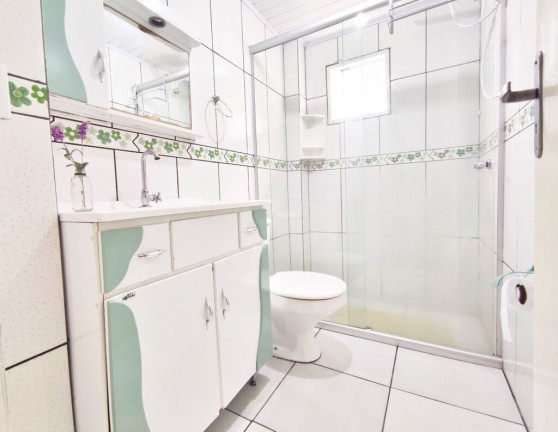 Imagem Casa com 2 Quartos à Venda, 121 m² em Partenon - Porto Alegre