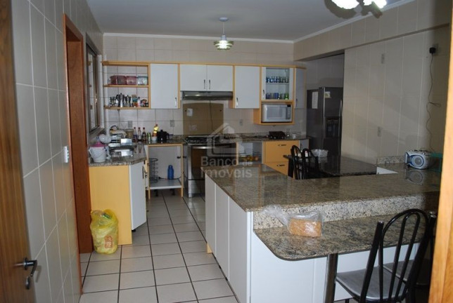 Imagem Apartamento com 3 Quartos à Venda, 222 m² em Centro - Santa Maria Imagem Apartamento com 3 Quartos à Venda, 222 m² em Centro - Santa Maria