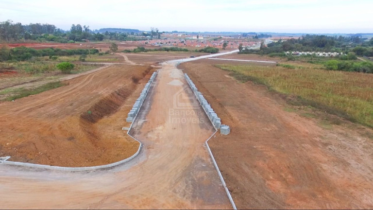 Imagem Terreno à Venda, 300 m² em Diácono João Luiz Pozzobon - Santa Maria Imagem Terreno à Venda, 300 m² em Diácono João Luiz Pozzobon - Santa Maria