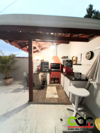 Imagem Sobrado com 4 Quartos à Venda, 210 m² em Jardim Centenário - Poços De Caldas