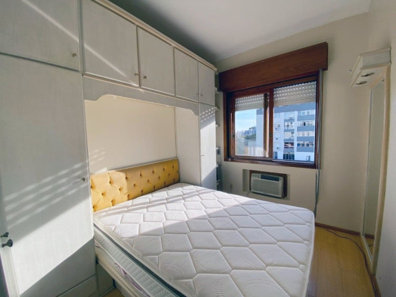 Imagem Imóvel com 1 Quarto à Venda, 39 m² em Petrópolis - Porto Alegre
