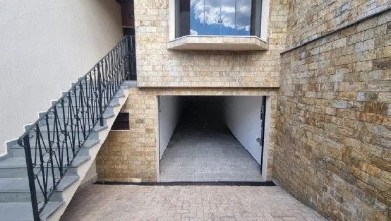 Imagem Sobrado com 3 Quartos à Venda ou Locação, 180 m² em Jardim Regina - São Paulo Imagem Sobrado com 3 Quartos à Venda ou Locação, 180 m² em Jardim Regina - São Paulo
