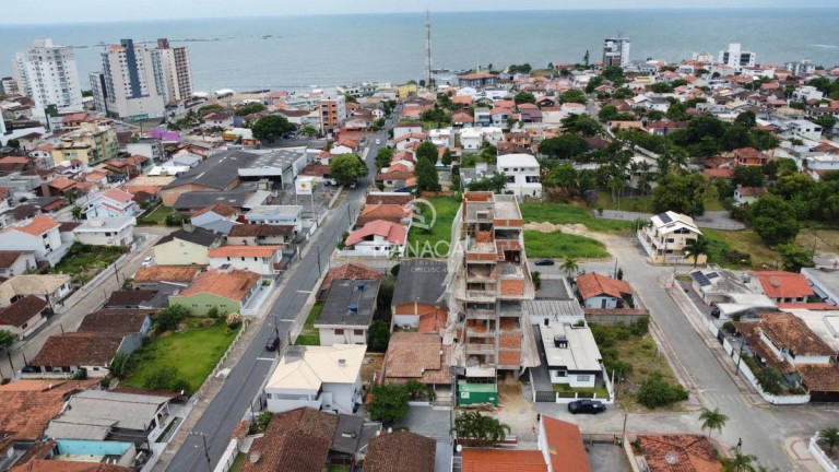 Apartamento com 2 Quartos à Venda, 62 m² em Centro - Barra Velha