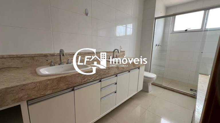 Imagem Imóvel com 3 Quartos à Venda, 166 m² em Centro - Campo Grande Imagem Imóvel com 3 Quartos à Venda, 166 m² em Centro - Campo Grande