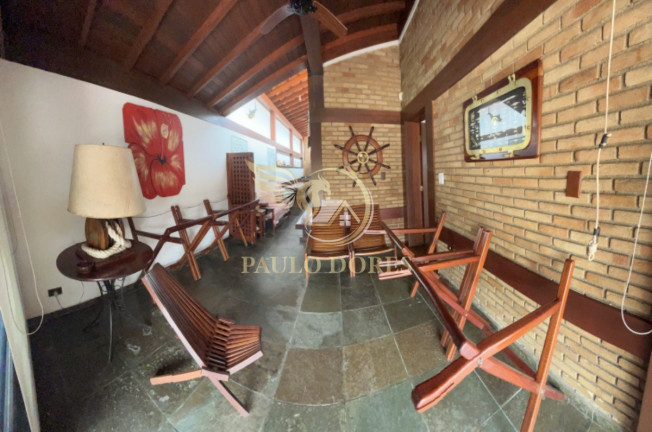 Casa com 5 Quartos à Venda, 225 m² em Perequê Açu - Ubatuba