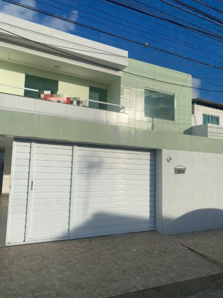 Casa com 5 Quartos à Venda, 200 m² em Farolândia - Aracaju