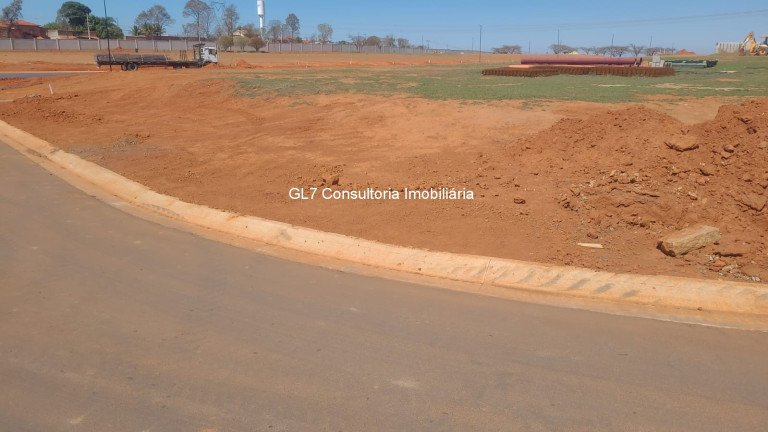 Imagem Terreno à Venda, 604 m² em Vila Inglesa - Indaiatuba Imagem Terreno à Venda, 604 m² em Vila Inglesa - Indaiatuba