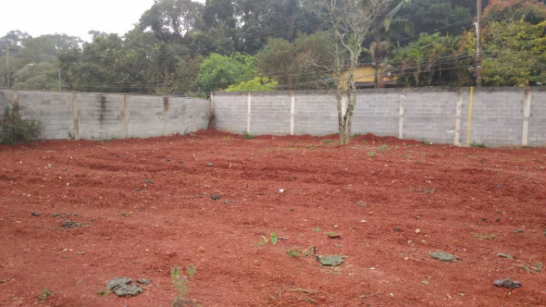 Terreno à Venda, 1.450 m² em Jardim Colibri - Cotia