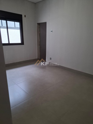 Imagem Casa de Condomínio com 4 Quartos à Venda, 200 m² em Vila Do Golf - Ribeirão Preto Imagem Casa de Condomínio com 4 Quartos à Venda, 200 m² em Vila Do Golf - Ribeirão Preto