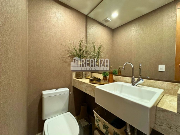 Foto do imóvel Apartamento com 3 Quartos à Venda, 151 m² em Mercês - Uberaba