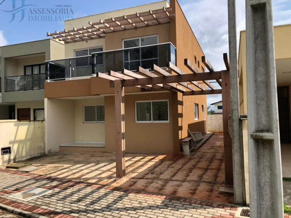 Imagem Casa com 3 Quartos para Alugar ou Temporada, 91 m² em Nova Esperança - Parnamirim