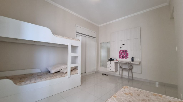 Imagem Apartamento com 3 Quartos à Venda, 188 m² em Pitangueiras - Guarujá Imagem Apartamento com 3 Quartos à Venda, 188 m² em Pitangueiras - Guarujá
