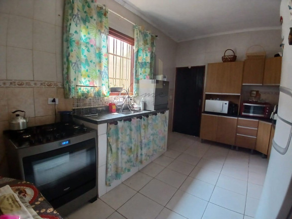 Imagem Casa com 3 Quartos à Venda, 135 m² em Maracanã - Praia Grande Imagem Casa com 3 Quartos à Venda, 135 m² em Maracanã - Praia Grande