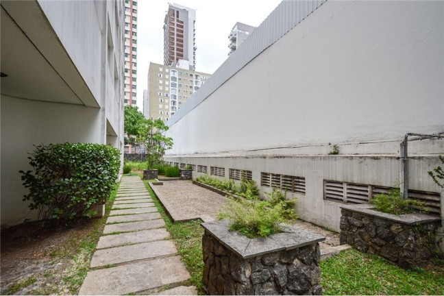 Imagem Apartamento com 1 Quarto à Venda, 30 m² em Cerqueira César - São Paulo Imagem Apartamento com 1 Quarto à Venda, 30 m² em Cerqueira César - São Paulo