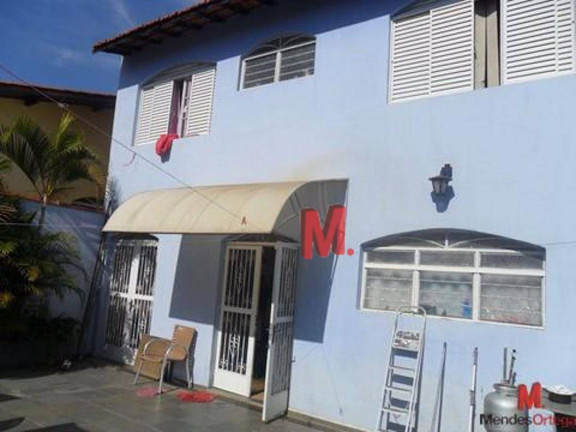 Imagem Casa com 3 Quartos à Venda, 271 m² em Vila Haro - Sorocaba