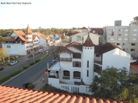 Imagem Imóvel com 3 Quartos à Venda, 400 m² em Centro - Nova Petrópolis