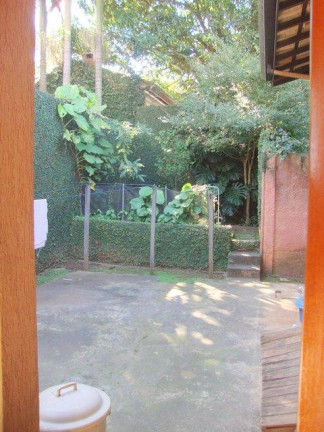 Casa com 3 Quartos à Venda, 300 m² em Vila Santo Antônio - Cotia