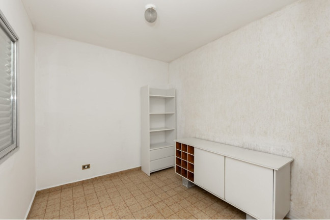 Imagem Casa com 3 Quartos à Venda, 180 m²