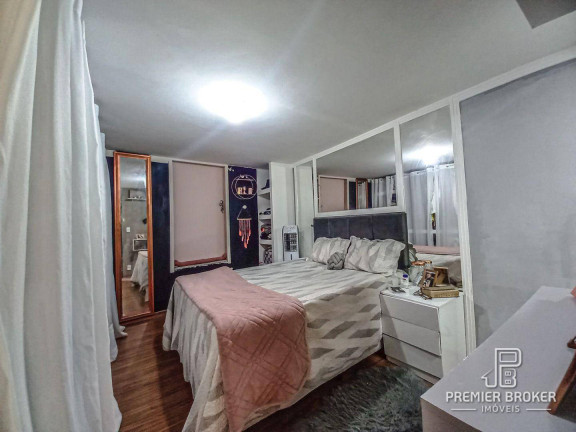 Imagem Casa com 6 Quartos à Venda, 193 m² em Várzea - Teresópolis Imagem Casa com 6 Quartos à Venda, 193 m² em Várzea - Teresópolis
