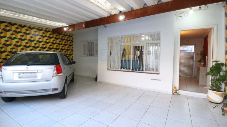 Casa com 3 Quartos à Venda, 179 m² em Vila Inglesa - São Paulo