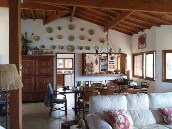 Imagem Casa com 5 Quartos à Venda, 400 m² em Toninhas - Ubatuba