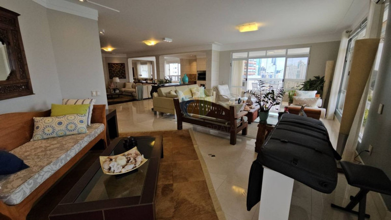 Imagem Apartamento com 4 Quartos à Venda, 373 m² em Centro - Balneário Camboriú