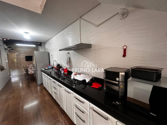 Imagem Casa com 3 Quartos à Venda, 250 m² em Três Poderes - Igarapé