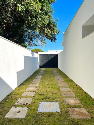 Imagem Casa com 2 Quartos à Venda, em Vila Do Peró - Cabo Frio Imagem Casa com 2 Quartos à Venda, em Vila Do Peró - Cabo Frio