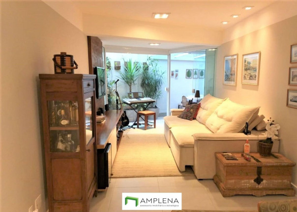 Imagem Apartamento com 3 Quartos à Venda, 137 m² em Lagoa - Rio De Janeiro Imagem Apartamento com 3 Quartos à Venda, 137 m² em Lagoa - Rio De Janeiro