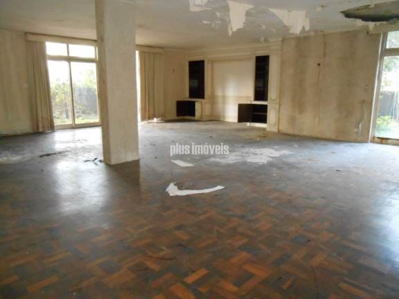 Imagem Casa com 5 Quartos à Venda, 600 m² em Morumbi - São Paulo Imagem Casa com 5 Quartos à Venda, 600 m² em Morumbi - São Paulo