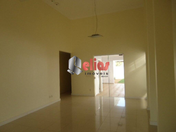 Imagem Casa com 3 Quartos para Alugar, 220 m² em Vila Aviação - Bauru Imagem Casa com 3 Quartos para Alugar, 220 m² em Vila Aviação - Bauru