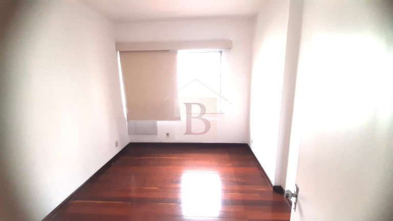 Imagem Imóvel com 2 Quartos para Alugar, 120 m² em Icaraí - Niterói Imagem Imóvel com 2 Quartos para Alugar, 120 m² em Icaraí - Niterói