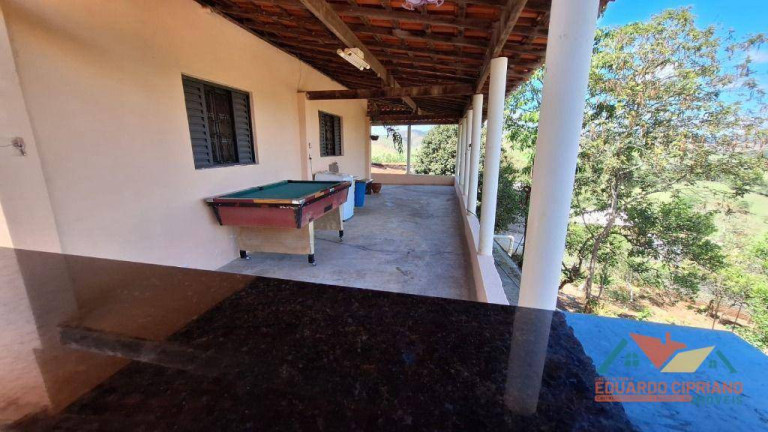 Imagem Casa com 3 Quartos à Venda, 250 m² em Santa Edwiges - Paraibuna