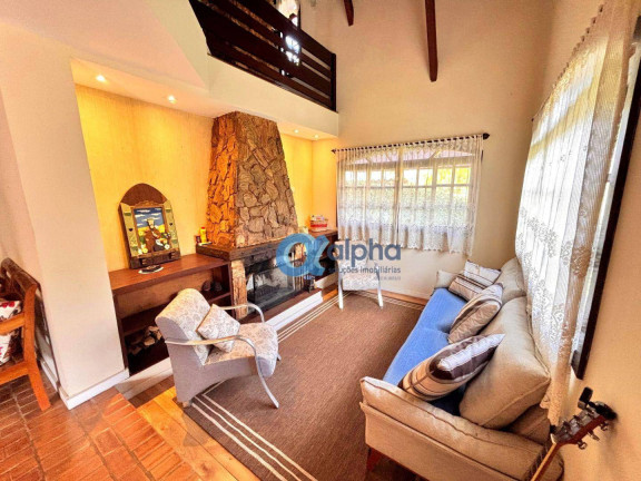 Imagem Casa com 4 Quartos à Venda, 340 m² em Quitandinha - Petrópolis Imagem Casa com 4 Quartos à Venda, 340 m² em Quitandinha - Petrópolis