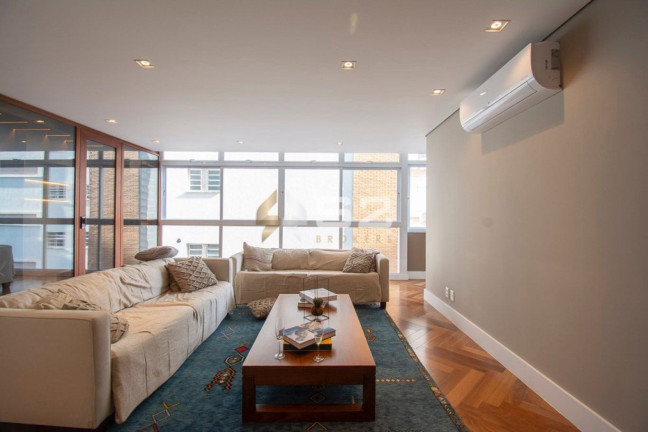 Imagem Apartamento com 3 Quartos à Venda ou Locação, 219 m² em Jardim Paulista - São Paulo Imagem Apartamento com 3 Quartos à Venda ou Locação, 219 m² em Jardim Paulista - São Paulo
