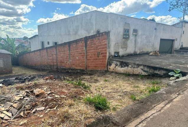 Terreno à Venda, 300 m² em Itamaraty 2ª Etapa - Anápolis