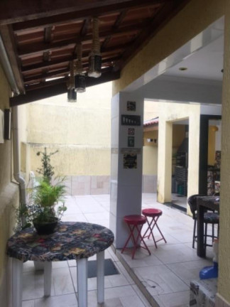 Imagem Casa com 3 Quartos à Venda, 160 m² em Canto Do Forte - Praia Grande Imagem Casa com 3 Quartos à Venda, 160 m² em Canto Do Forte - Praia Grande