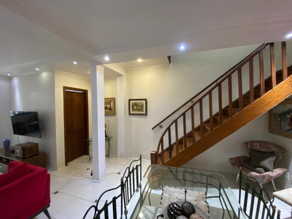 Imagem Casa com 3 Quartos à Venda, 145 m² em Gonzaga - Santos Imagem Casa com 3 Quartos à Venda, 145 m² em Gonzaga - Santos