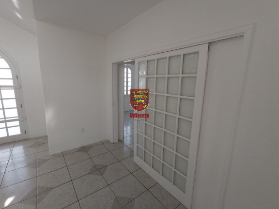 Imagem Casa com 3 Quartos à Venda, 428 m² em Estreito - Florianópolis Imagem Casa com 3 Quartos à Venda, 428 m² em Estreito - Florianópolis