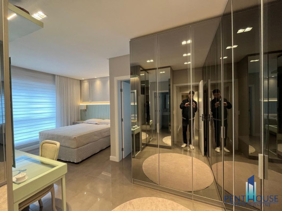 Imagem Apartamento com 3 Quartos à Venda, 190 m² em Pioneiros - Balneário Camboriú