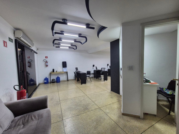 Imagem Ponto Comercial à Venda, 200 m² em Centro - Taubaté Imagem Ponto Comercial à Venda, 200 m² em Centro - Taubaté