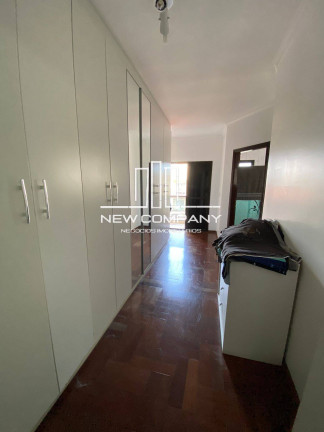 Imagem Casa com 5 Quartos à Venda, em Vila Curuça - Santo André Imagem Casa com 5 Quartos à Venda, em Vila Curuça - Santo André