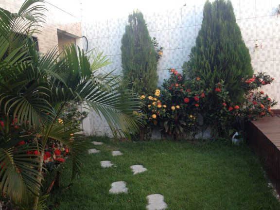 Imagem Casa com 3 Quartos à Venda, 250 m² em Parque Jóquei Club - Campos Dos Goytacazes