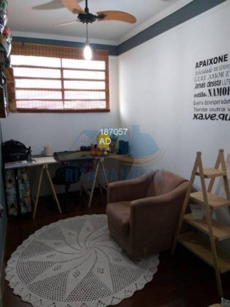 Imagem Casa com 3 Quartos à Venda, 223 m² em Jardim Paulistano - Ribeirão Preto