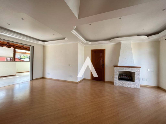 Cobertura com 5 Quartos à Venda, 310 m² em Agriões - Teresópolis