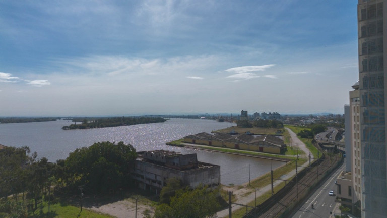 Imagem Terreno à Venda, 532 m² em Centro Histórico - Porto Alegre Imagem Terreno à Venda, 532 m² em Centro Histórico - Porto Alegre