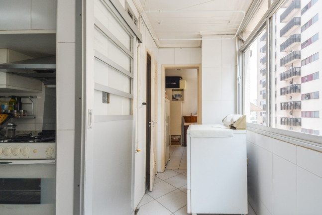 Imagem Apartamento com 3 Quartos à Venda, 145 m² em Itaim Bibi - São Paulo