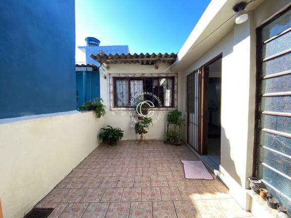 Imagem Casa com 3 Quartos à Venda, 124 m² em Tancredo Neves - Santa Maria